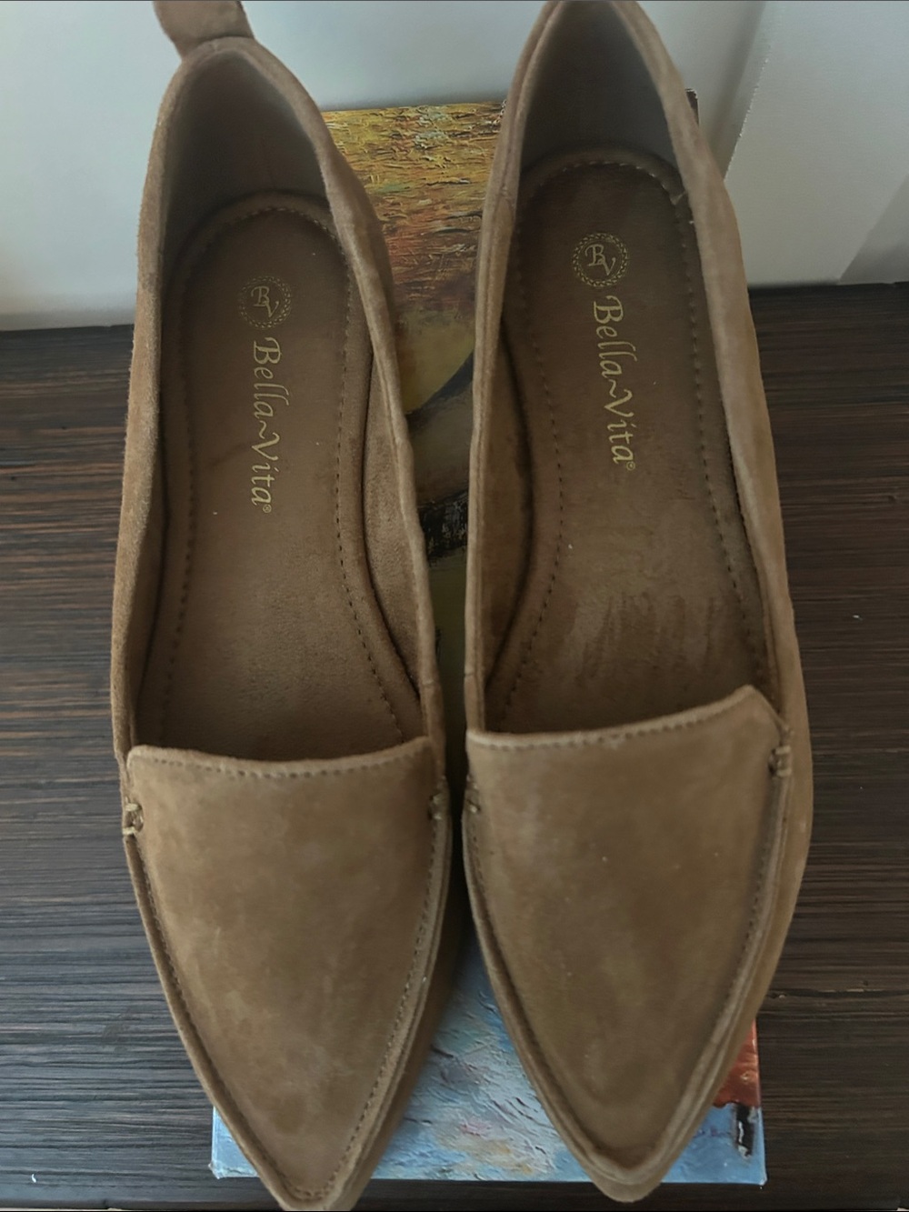 Bella Vita Women's Brown Suede Pointed Toe Loafers